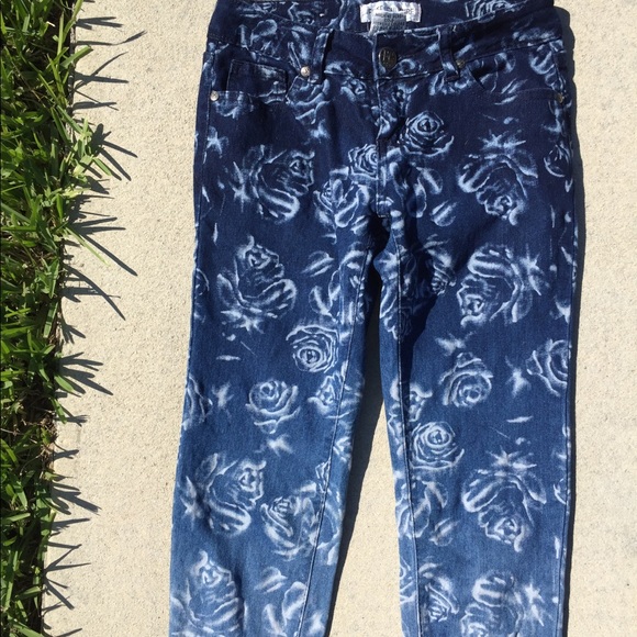 Floral fade skinny jeans - Picture 2 of 4